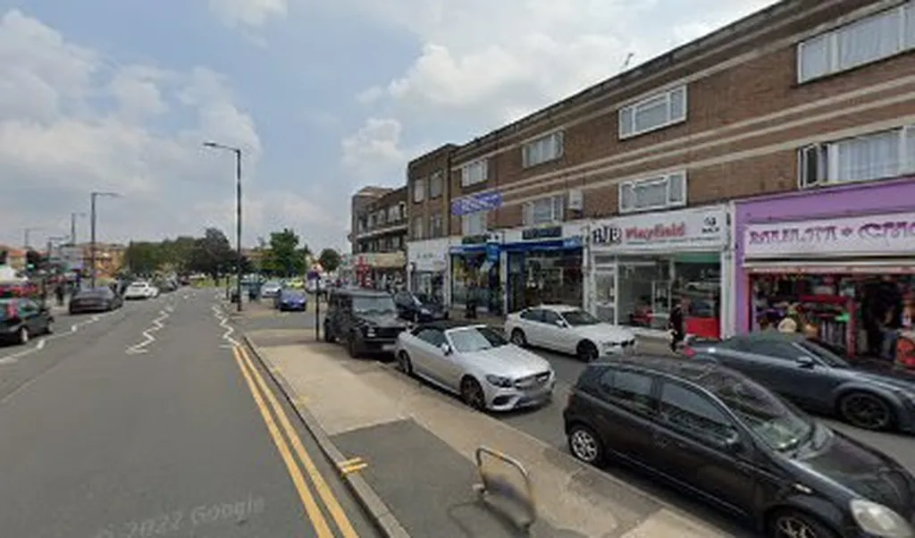 Honeypot Lane (Stop W)