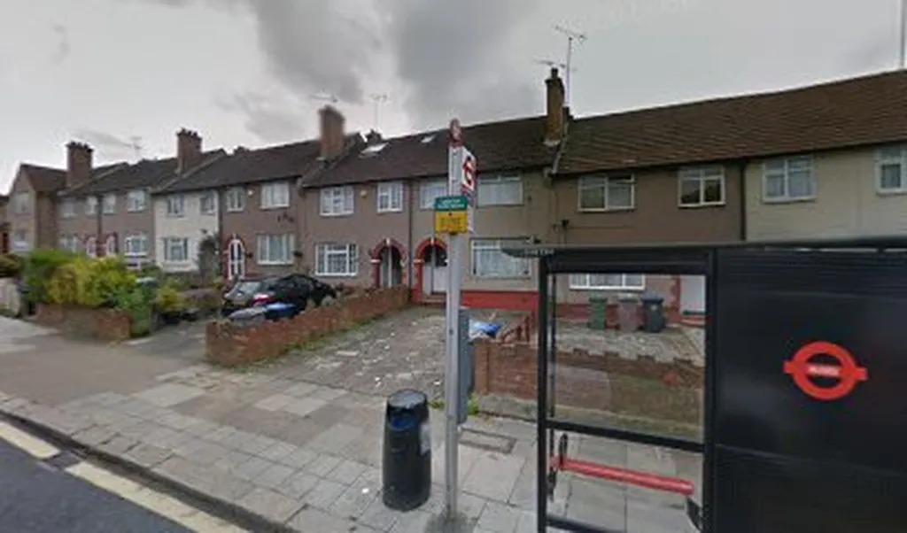 Humber Road Dollis Hill (Stop DC)