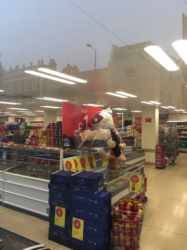 Iceland Supermarket Hackney
