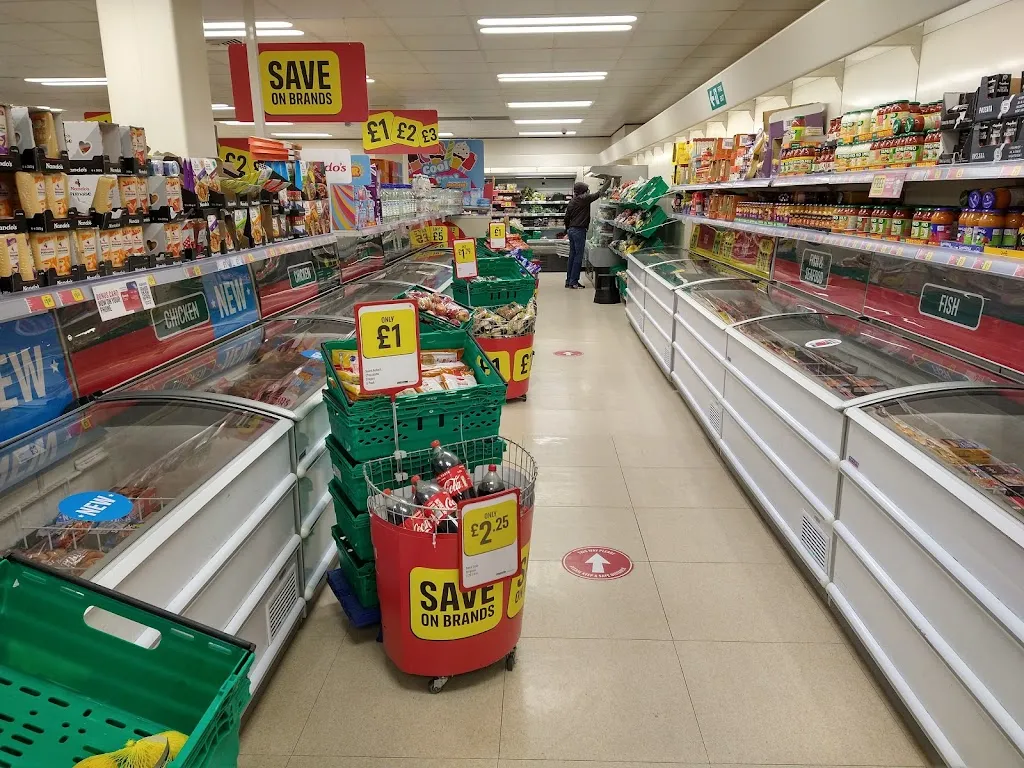 Iceland Supermarket London