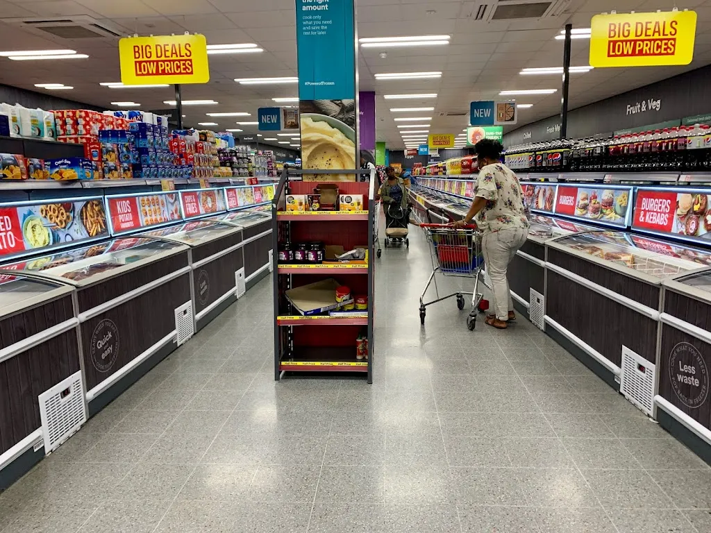 Iceland Supermarket London