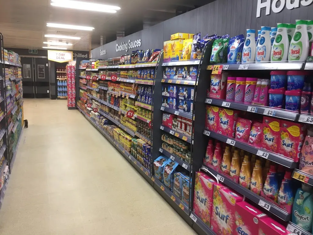 Iceland Supermarket London