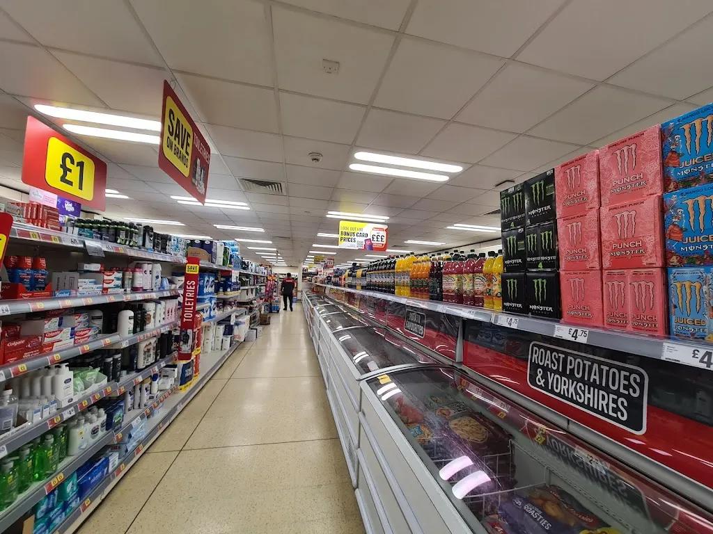 Iceland Supermarket Mill Hill
