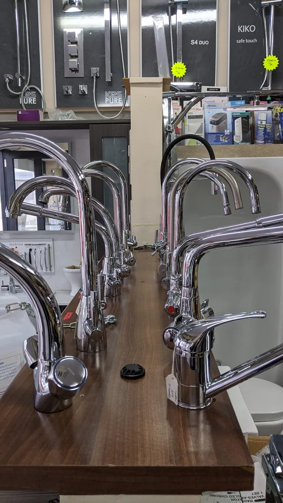 Kelvin Plumbing Supplies