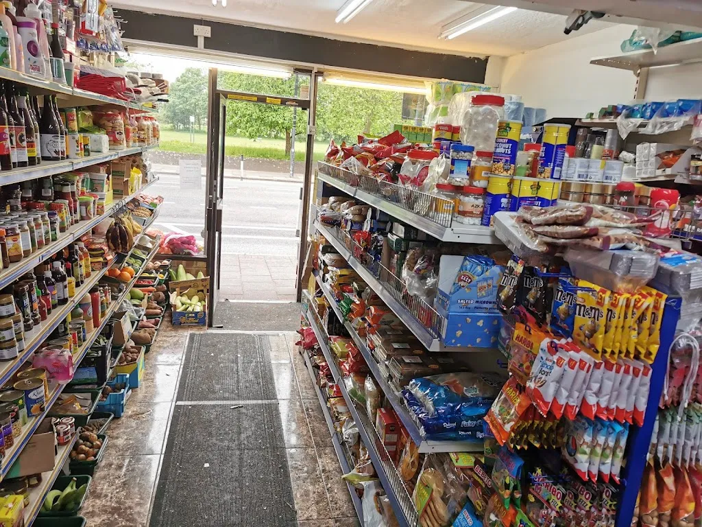 Khan's Food Stores London