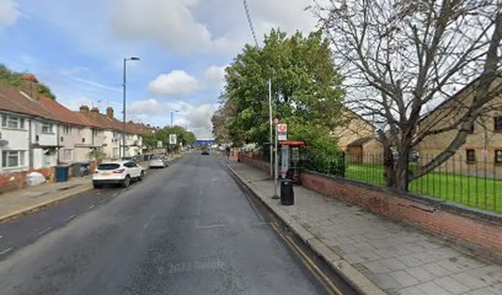 Kingfisher Way (Stop D)