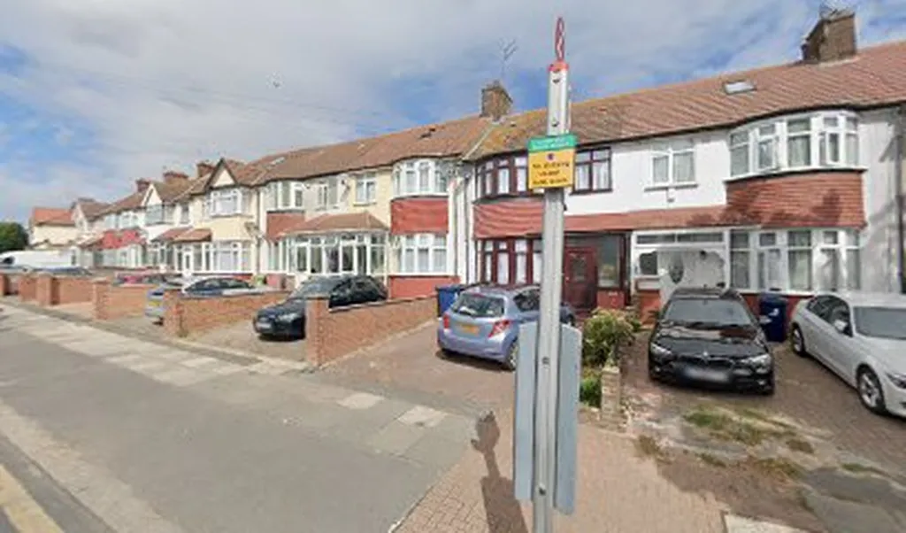Kingsley Avenue (Stop Z)