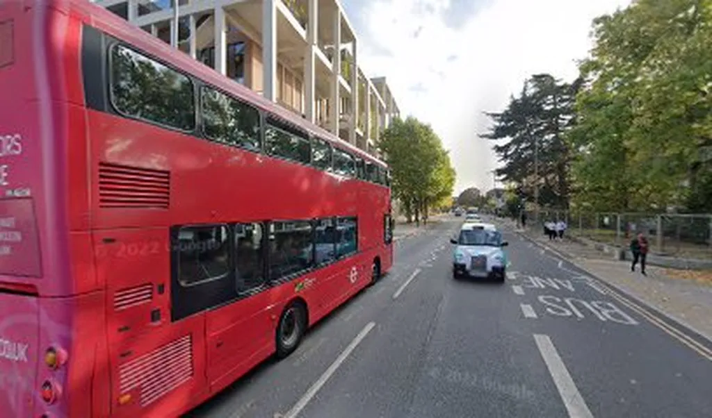 Kingston University County Hall (Stop UA)