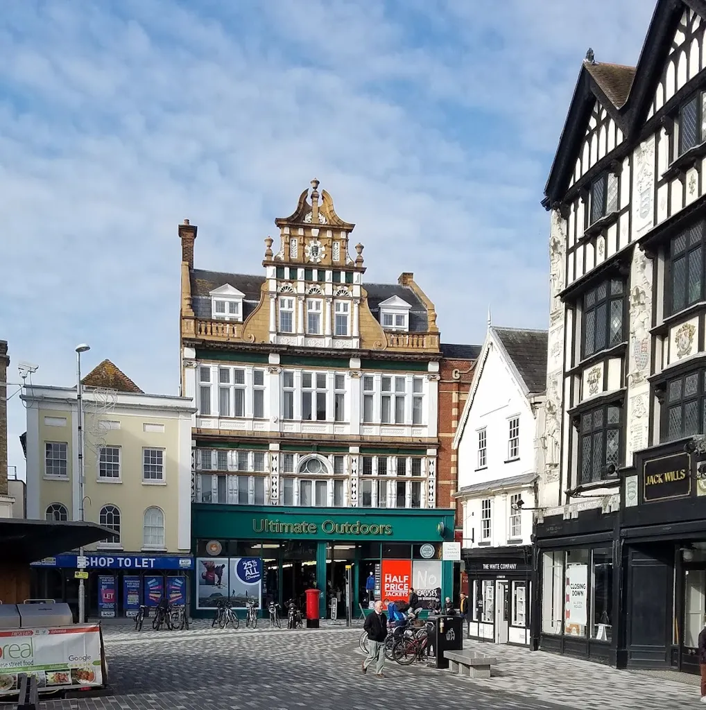 Kingston Wood Street (Stop N)