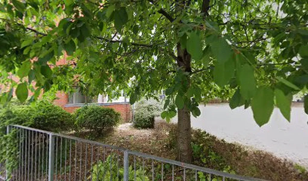 Latymer Upper Playing Fields (Stop D)