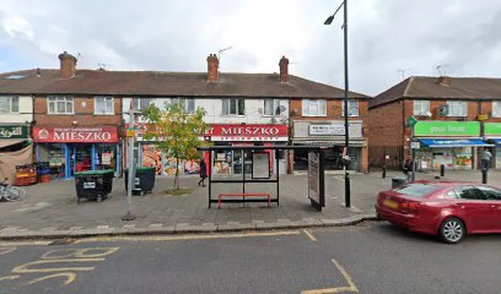 Lee Road (Stop L)