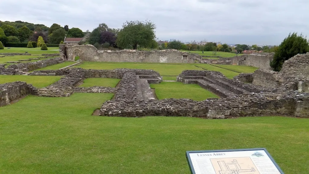 Lesnes Abbey Wood Fossil Park