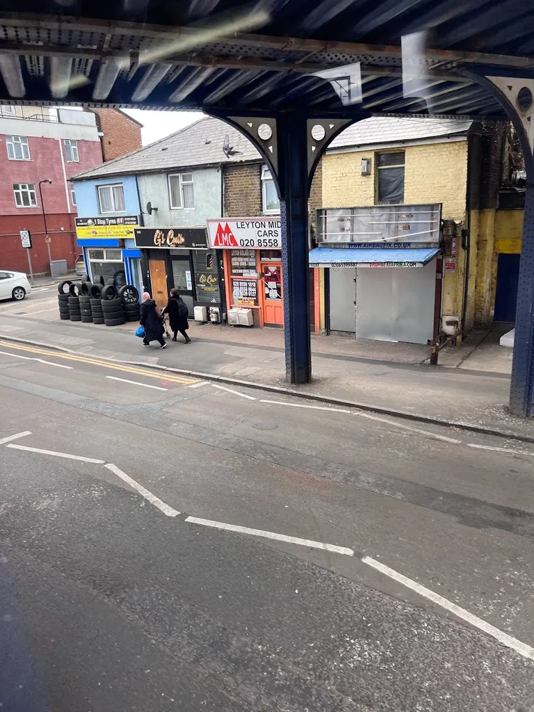 Leyton Midland Cars (LMC)