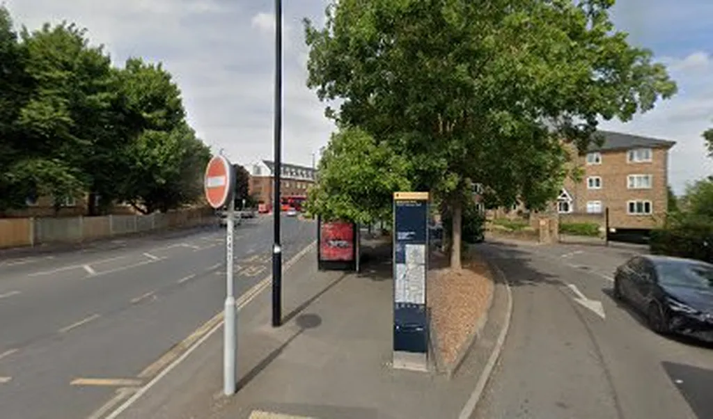 Lindsay Road