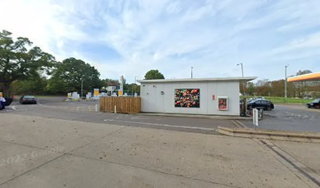 Little Waitrose At Shell Stirling Corner