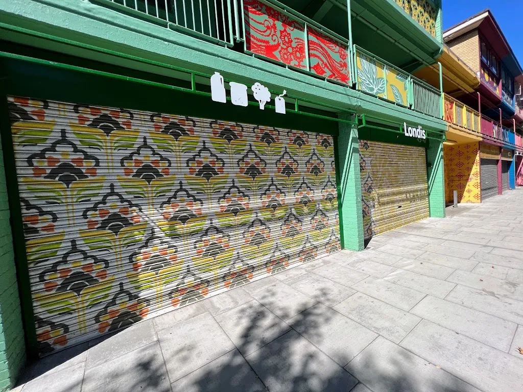Londis Poplar