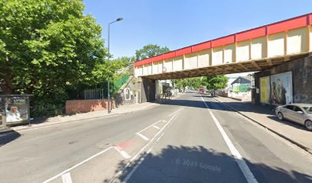Longley Way (Stop BR)