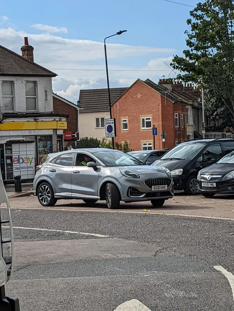 Lonsdale Supermarket
