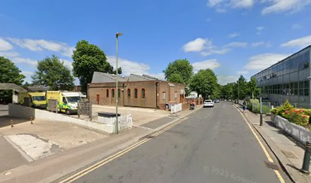 Machzike Hadath Synagogue