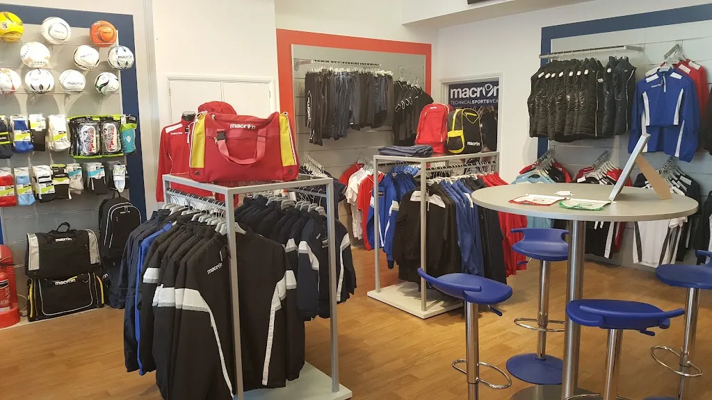 Macron Store LSE (was Sports Scene)