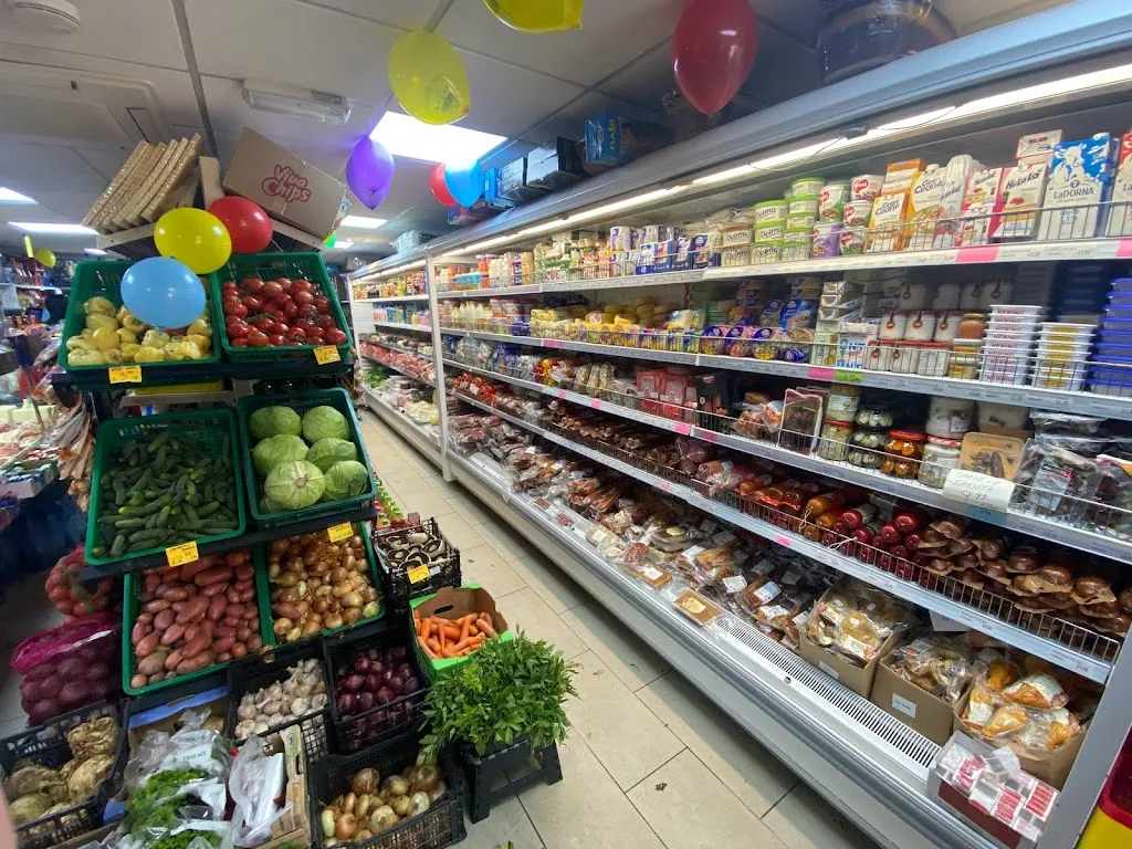 Magazin Romanesc Dagenham