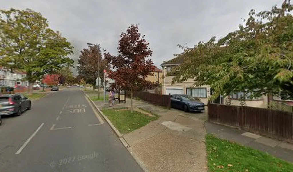 Malvern Avenue (Stop C)