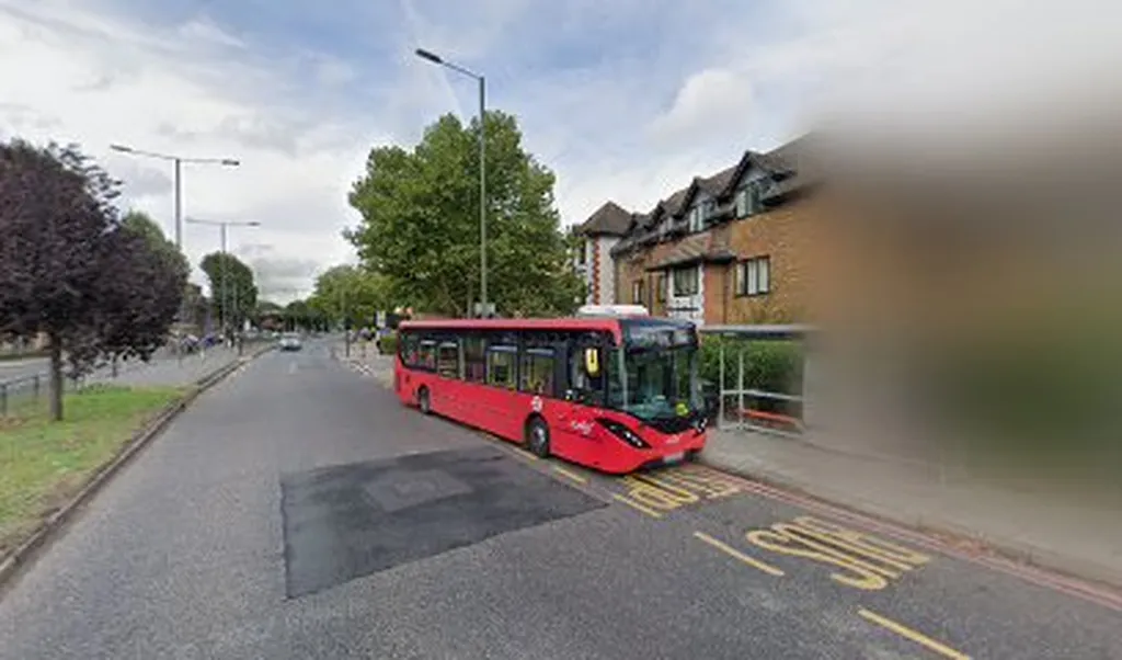 Marksbury Avenue (Stop A)