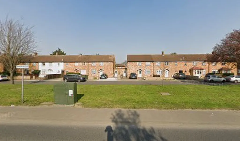 Maxwell Road