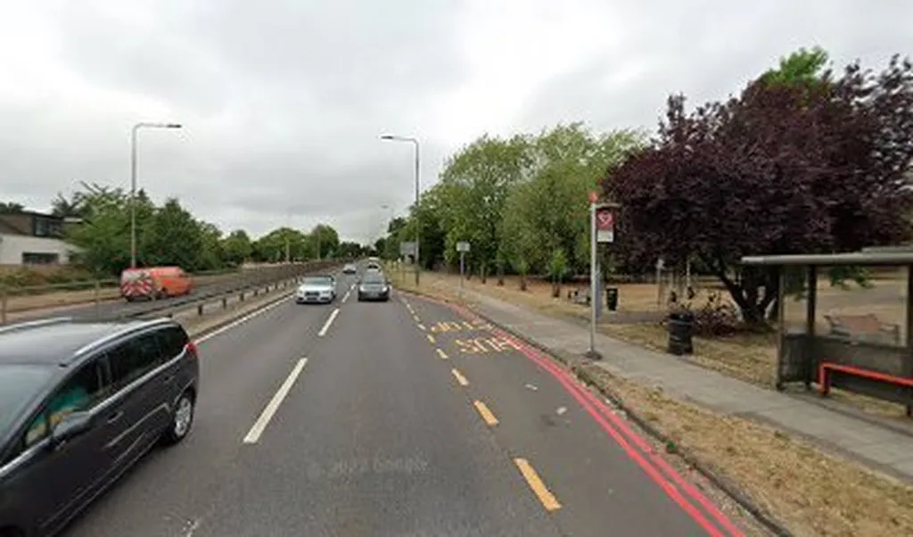 Mill Hill Circus (Stop S)