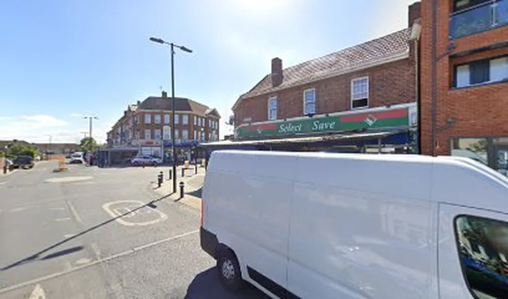 Mo's Supermarket