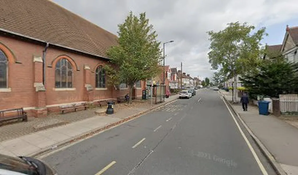 Montrose Road (Stop A)