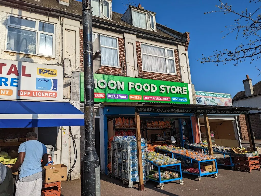 Moon Food Store