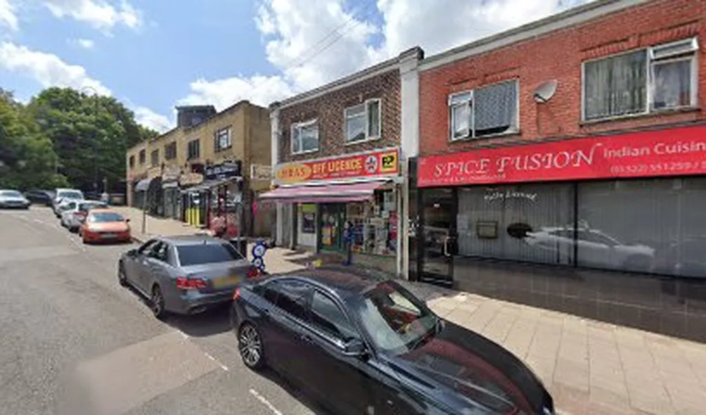 Mras Off Licence Grocery
