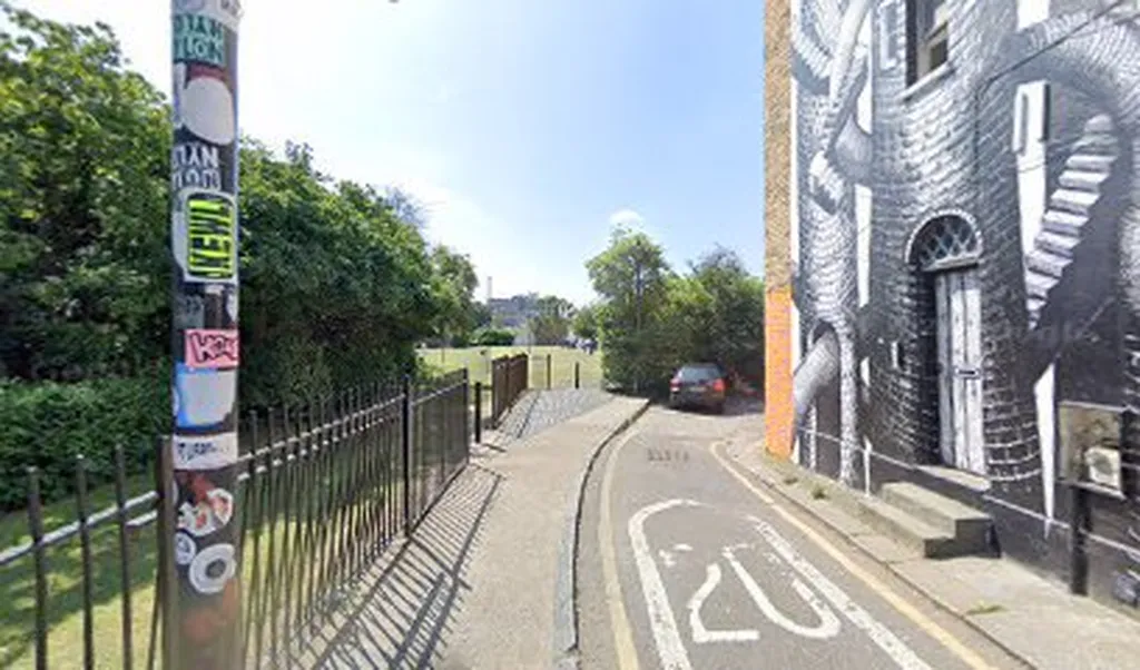 Mural in Ion Square