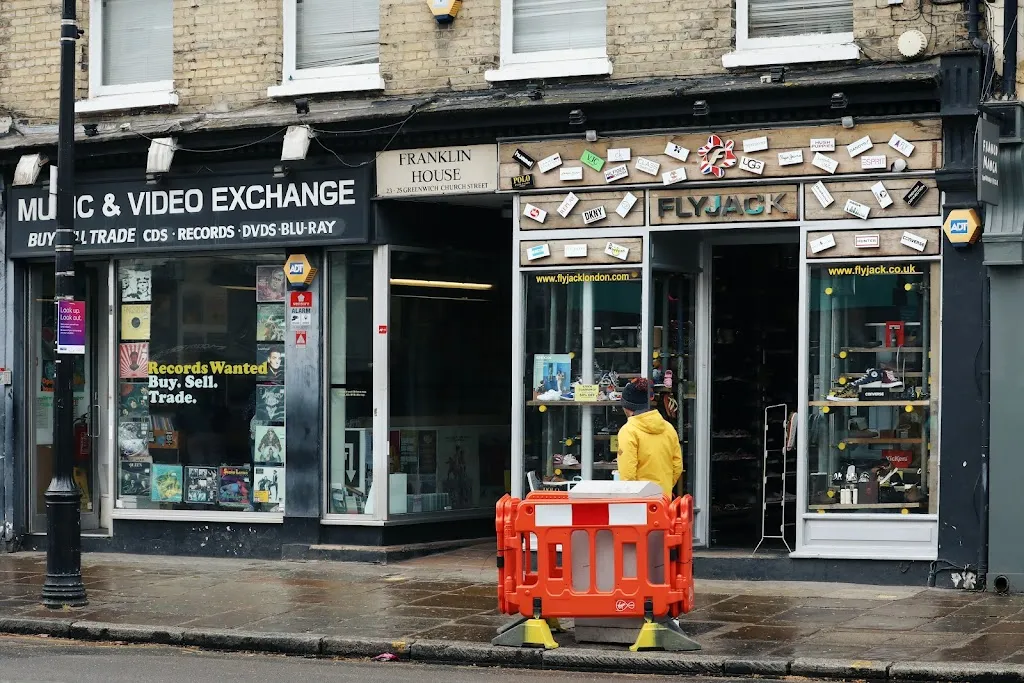 Music & Video Exchange