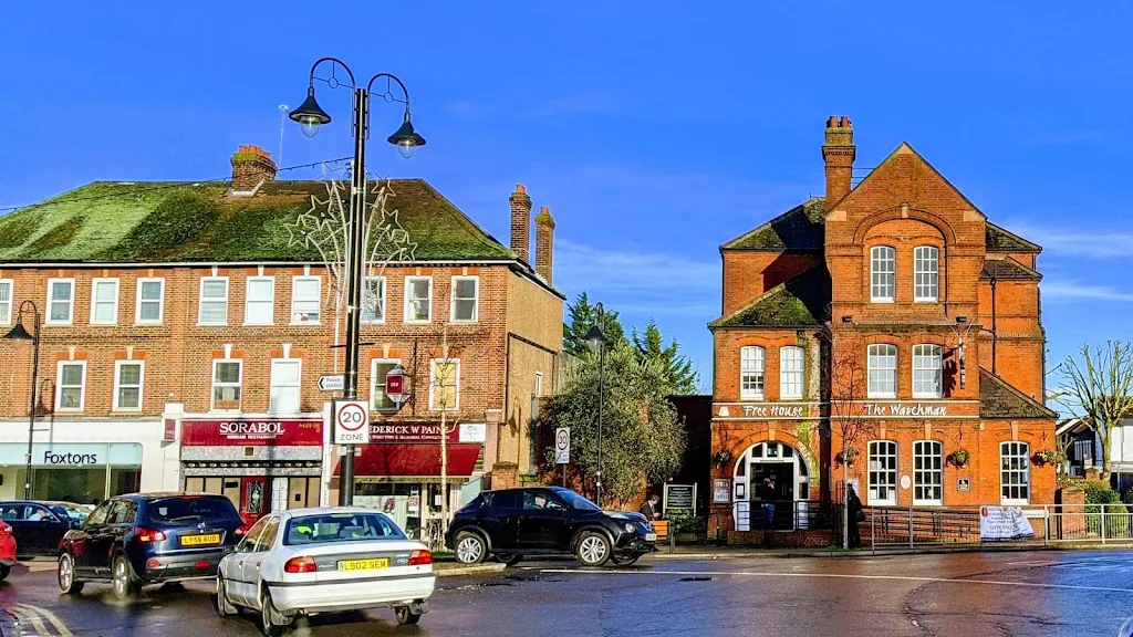 New Malden / The Fountain (Stop M)