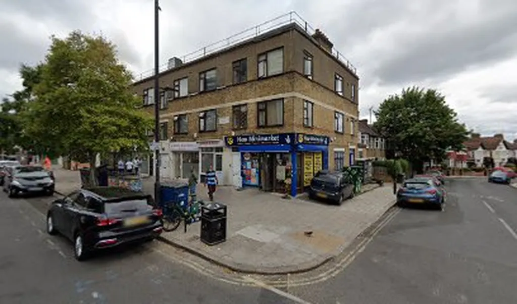 New Mini Market