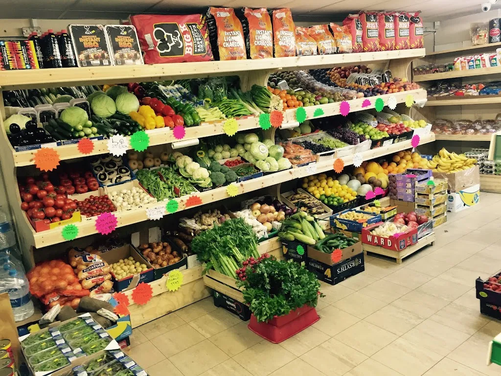 New Southgate Food Centre