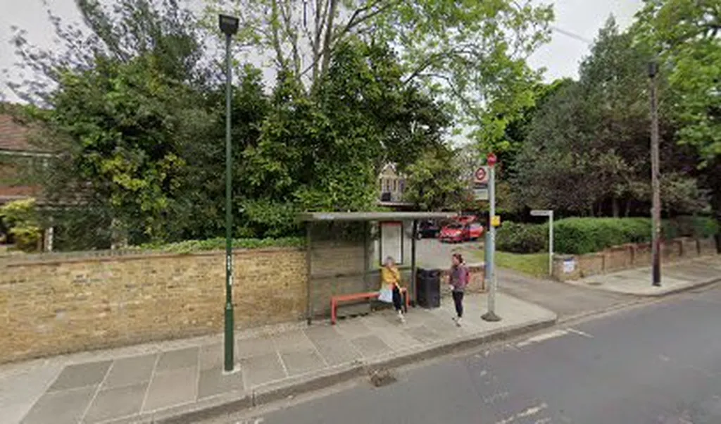 Nightingale Road Hampton (Stop HW)