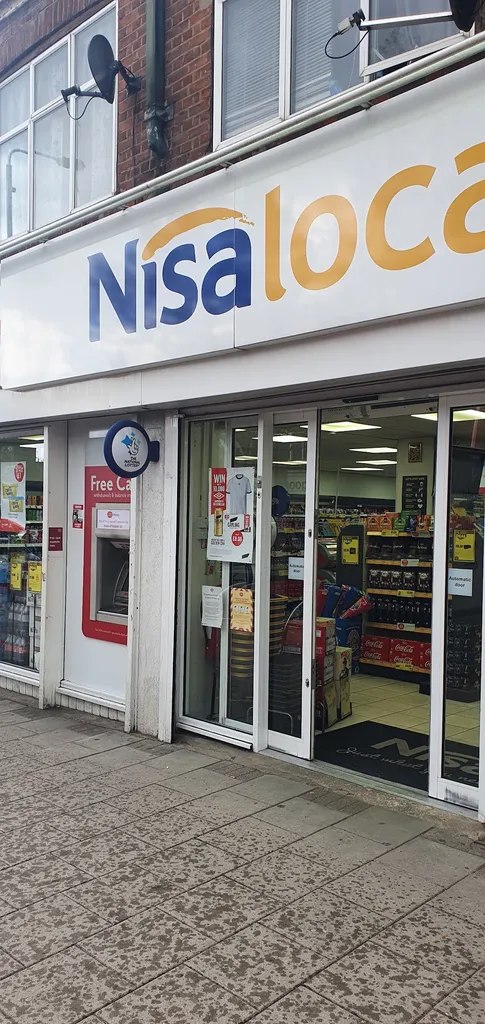 Nisa Local Chingford mount