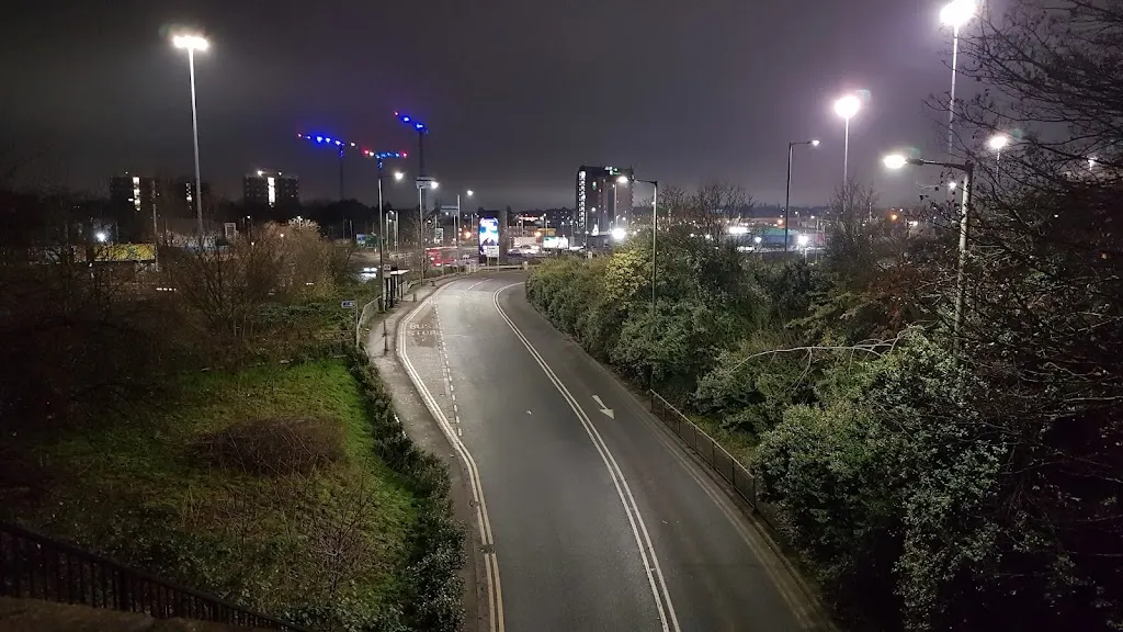 North Circular Road Brent Cross (Stop H)