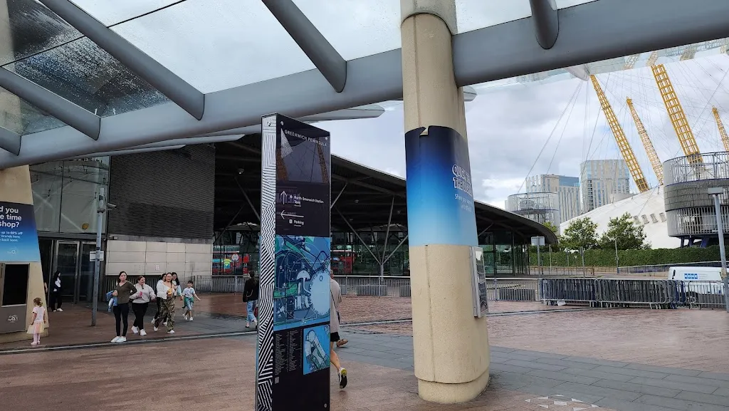 North Greenwich railway station