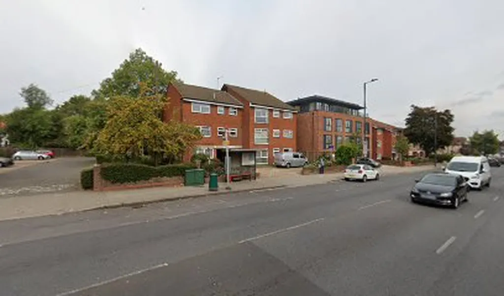 Northwick Avenue (Stop GG)