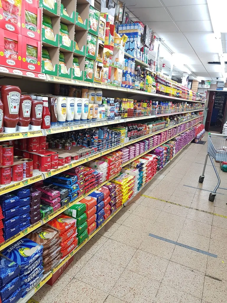 Pak Bewal Supermarket London