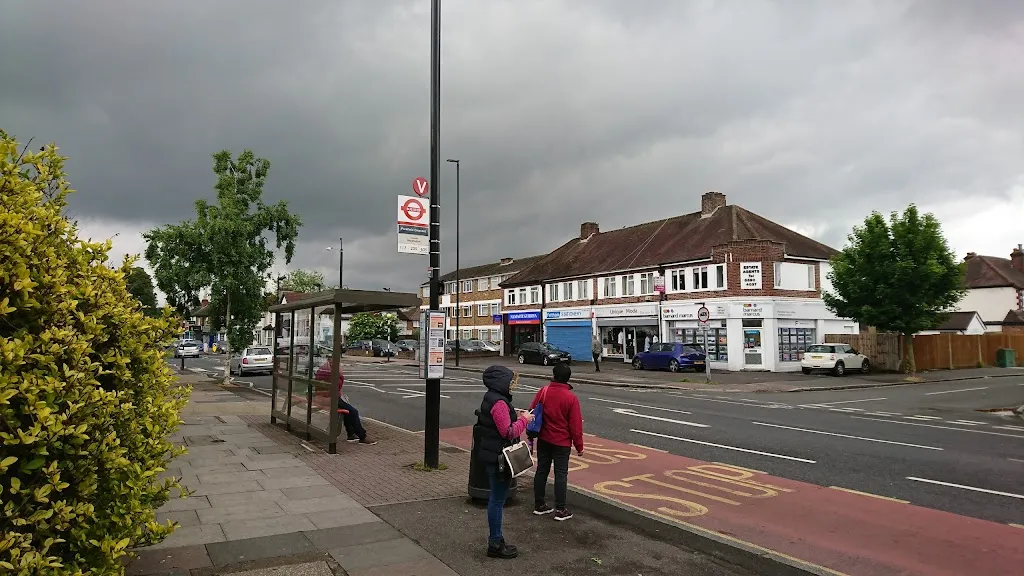 Parkfield Crescent (Stop V)