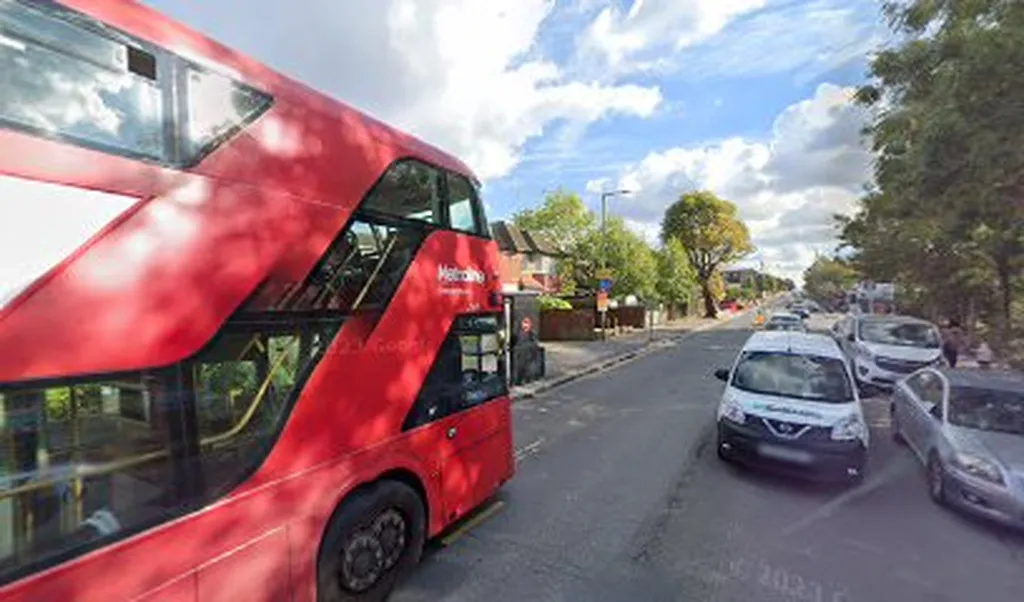 Pennine Drive (Stop D)