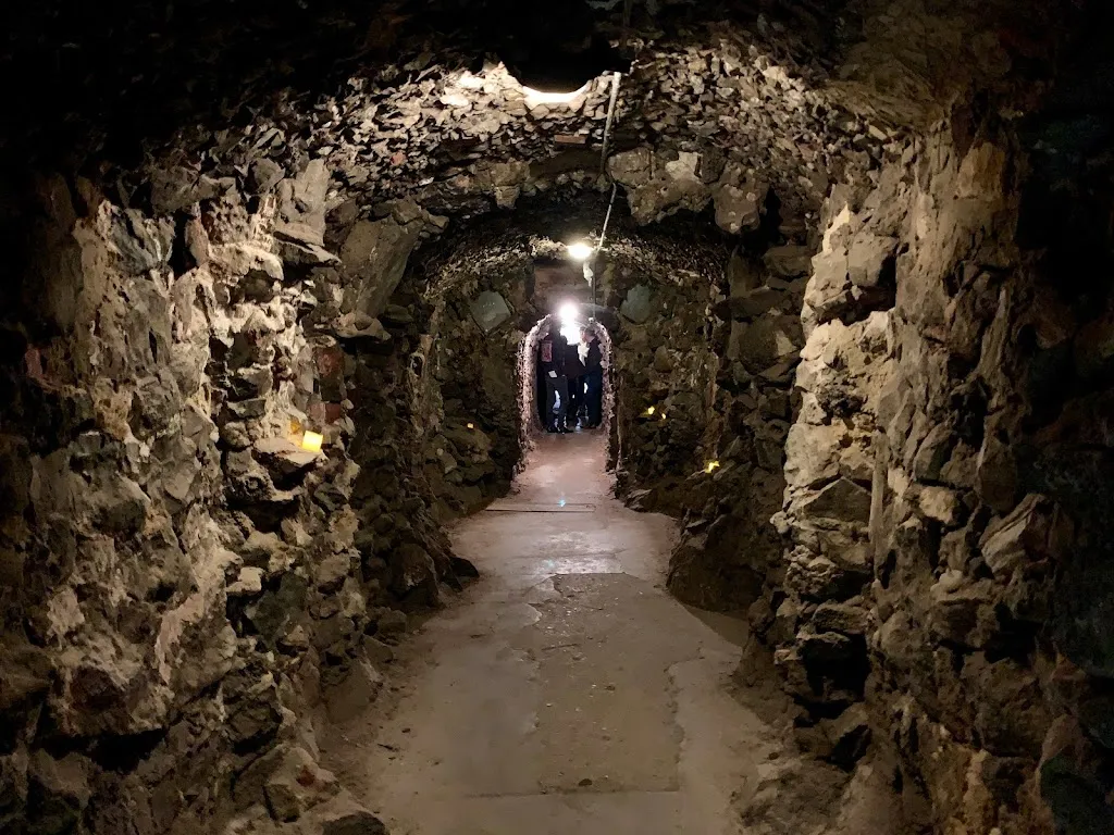 Pope's Grotto