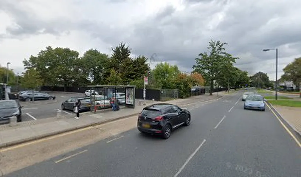 Porlock Avenue (Stop WR)
