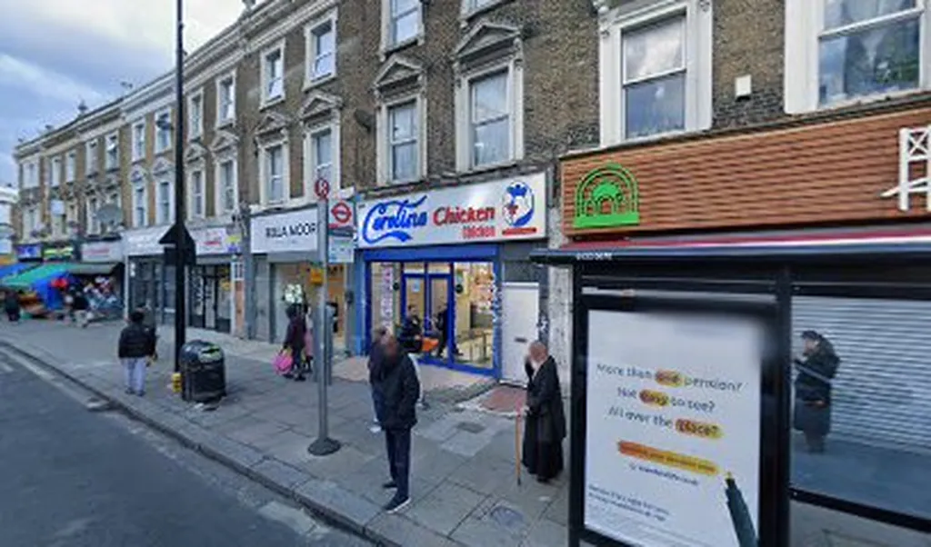 Portnall Road (Stop R)