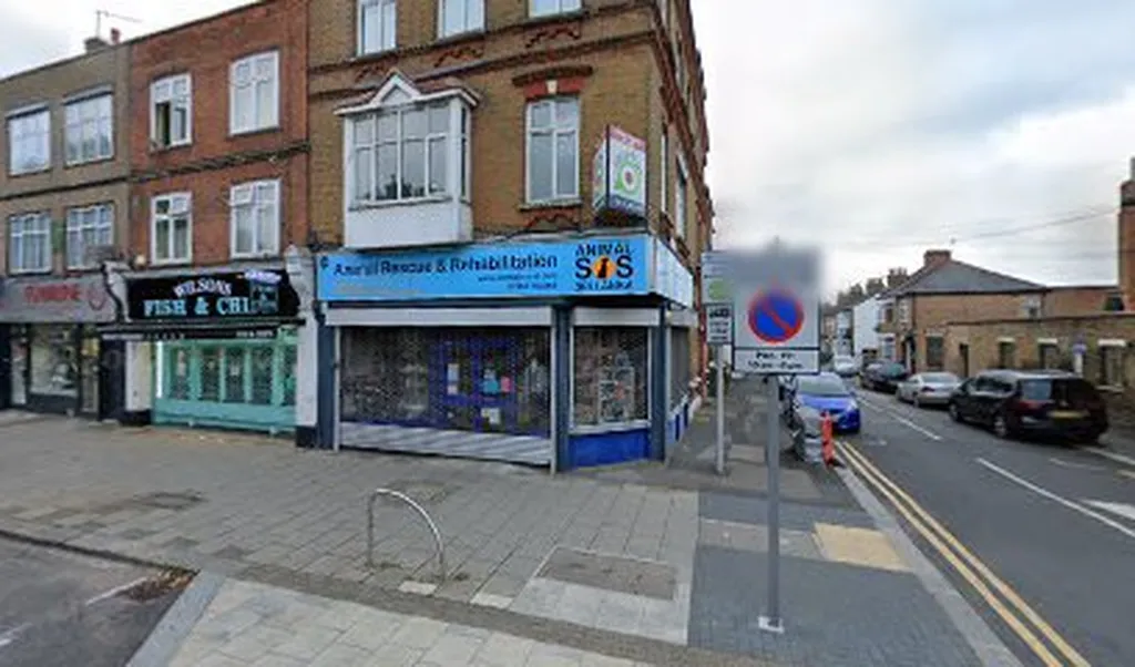 Pound Store